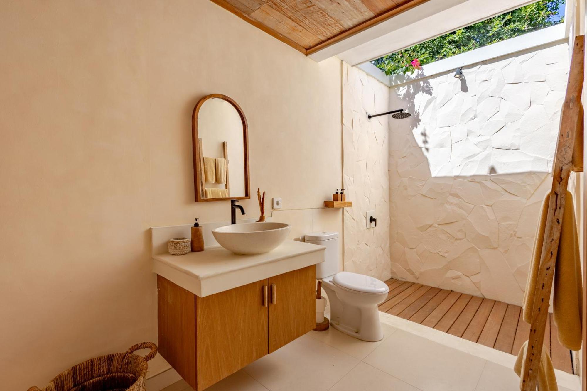 The Pink Joglo, A Cheerful 3Bdr Villa W/Pool And Rice-Field View. Dalung (Bali) Exterior foto