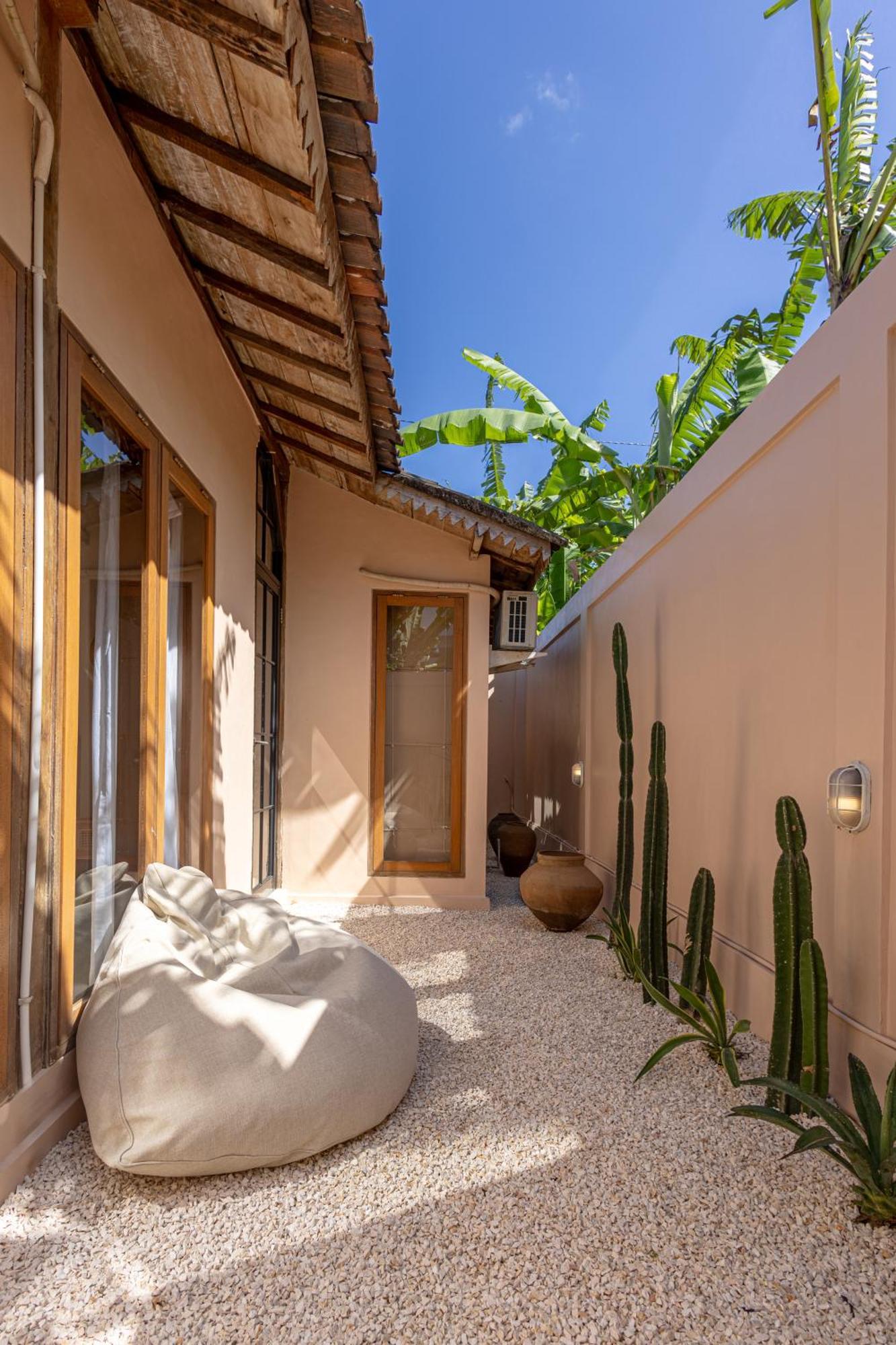 The Pink Joglo, A Cheerful 3Bdr Villa W/Pool And Rice-Field View. Dalung (Bali) Exterior foto