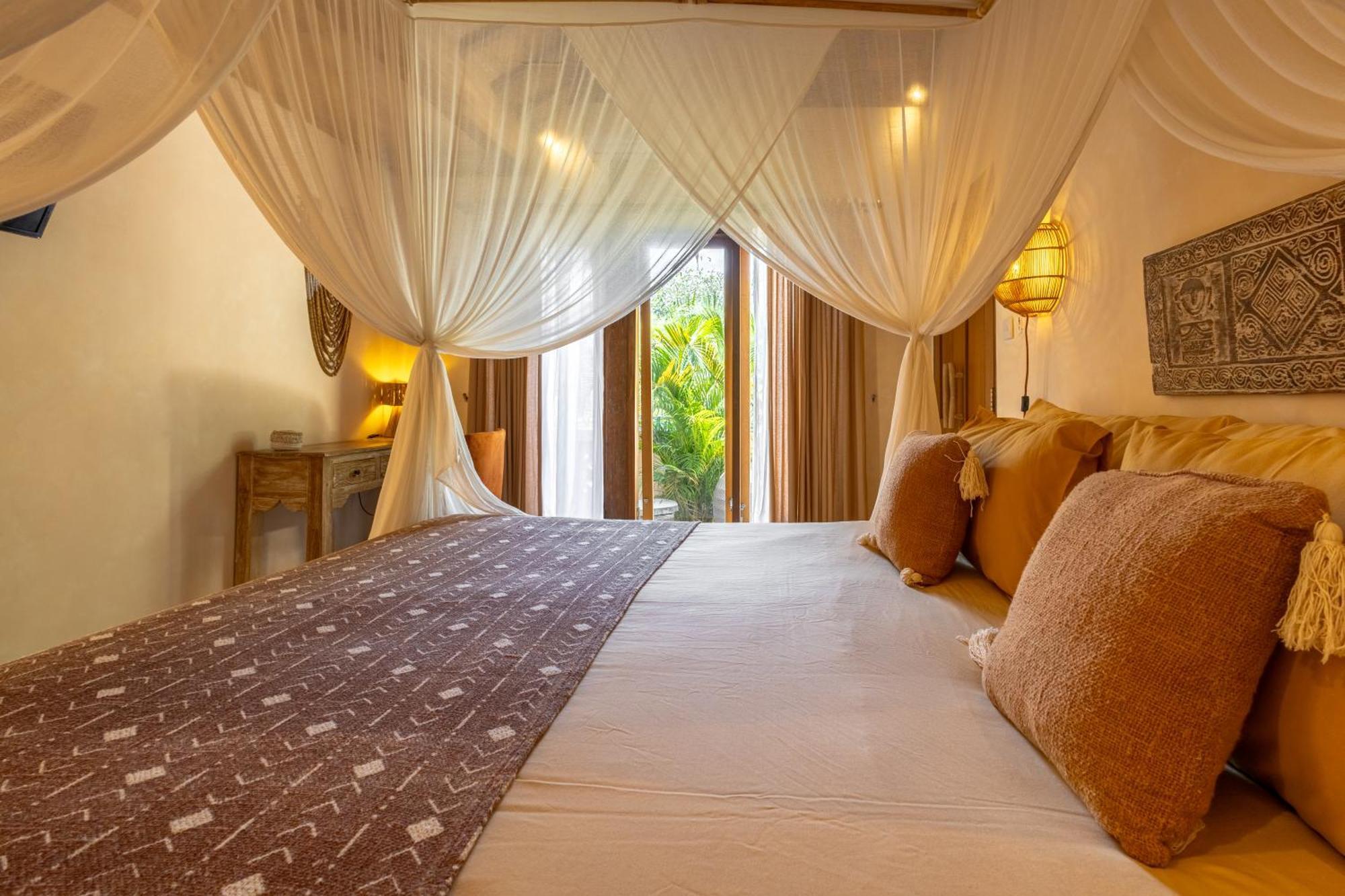 The Pink Joglo, A Cheerful 3Bdr Villa W/Pool And Rice-Field View. Dalung (Bali) Exterior foto