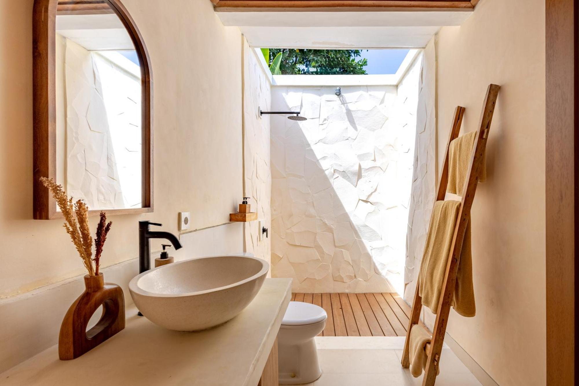 The Pink Joglo, A Cheerful 3Bdr Villa W/Pool And Rice-Field View. Dalung (Bali) Exterior foto